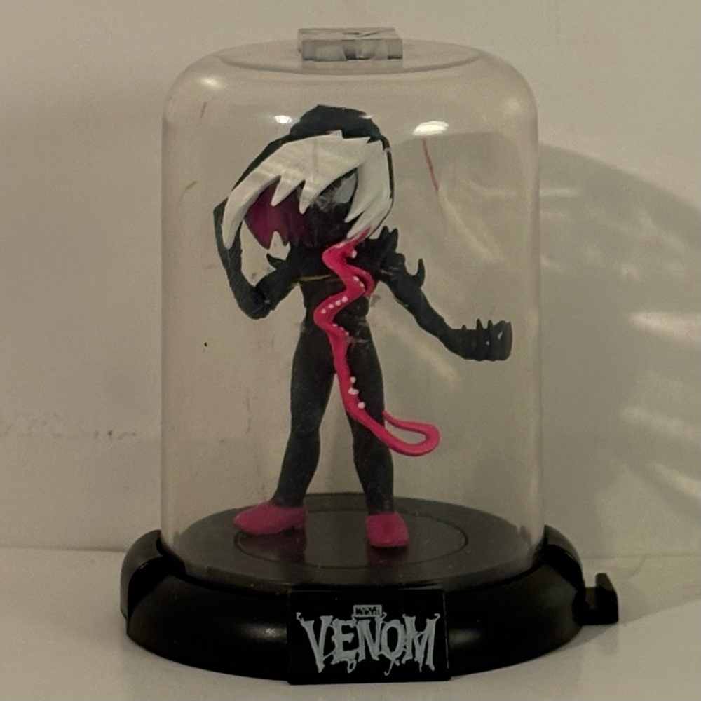 [2/$25] MARVEL MINIS SERIES 1 GWENOM VENOM ZAG TOYS DOMEZ MINI FIGURE TOY